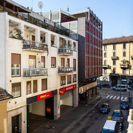 A Yellow Touch - Modern Studio In Isola Milano Zewnętrze zdjęcie